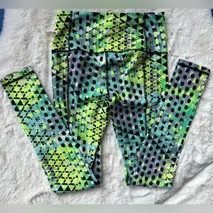 Victoria's Secret geometric print Green Gray Yellow Black White Leggings, small